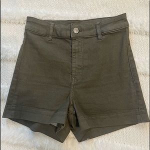 Divided H&M shorts high waisted olive green women’s size 4
